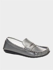 Pearl leather moccasins