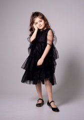 A delicate black dress with flared tulle sleeves, black, 116