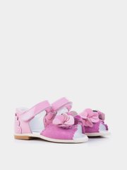 Pink leather sandals with floral decoration