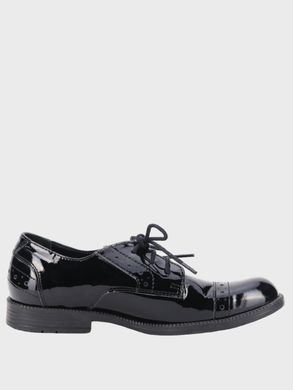 Black patent leather shoes with laces