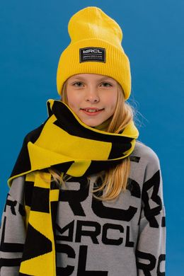 Black and yellow scarf