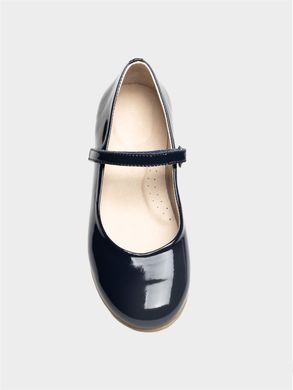 Blue lacquered leather ballet shoes with velcro