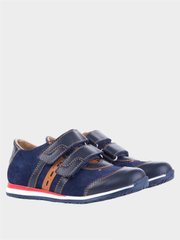 Navy blue sneakers with leather and suede inserts