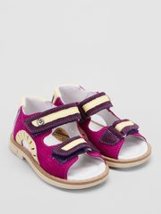 Lilac sandals made of leather and suede