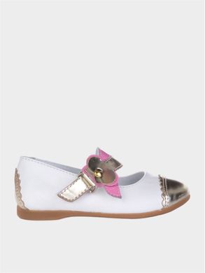 White-goldleather shoes on velcro with a flower